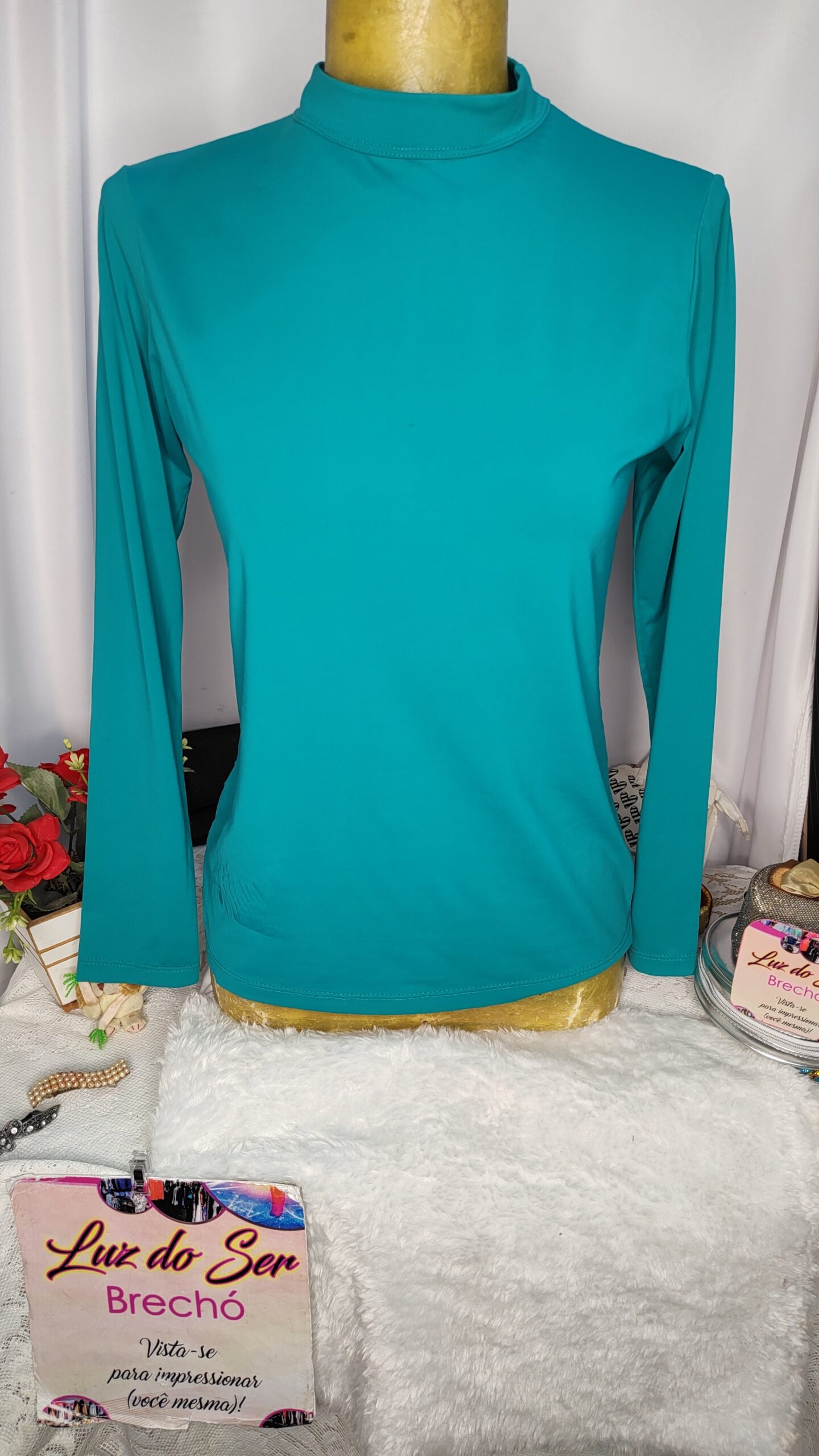 Blusa Feminina. Manga Longa. Tam P