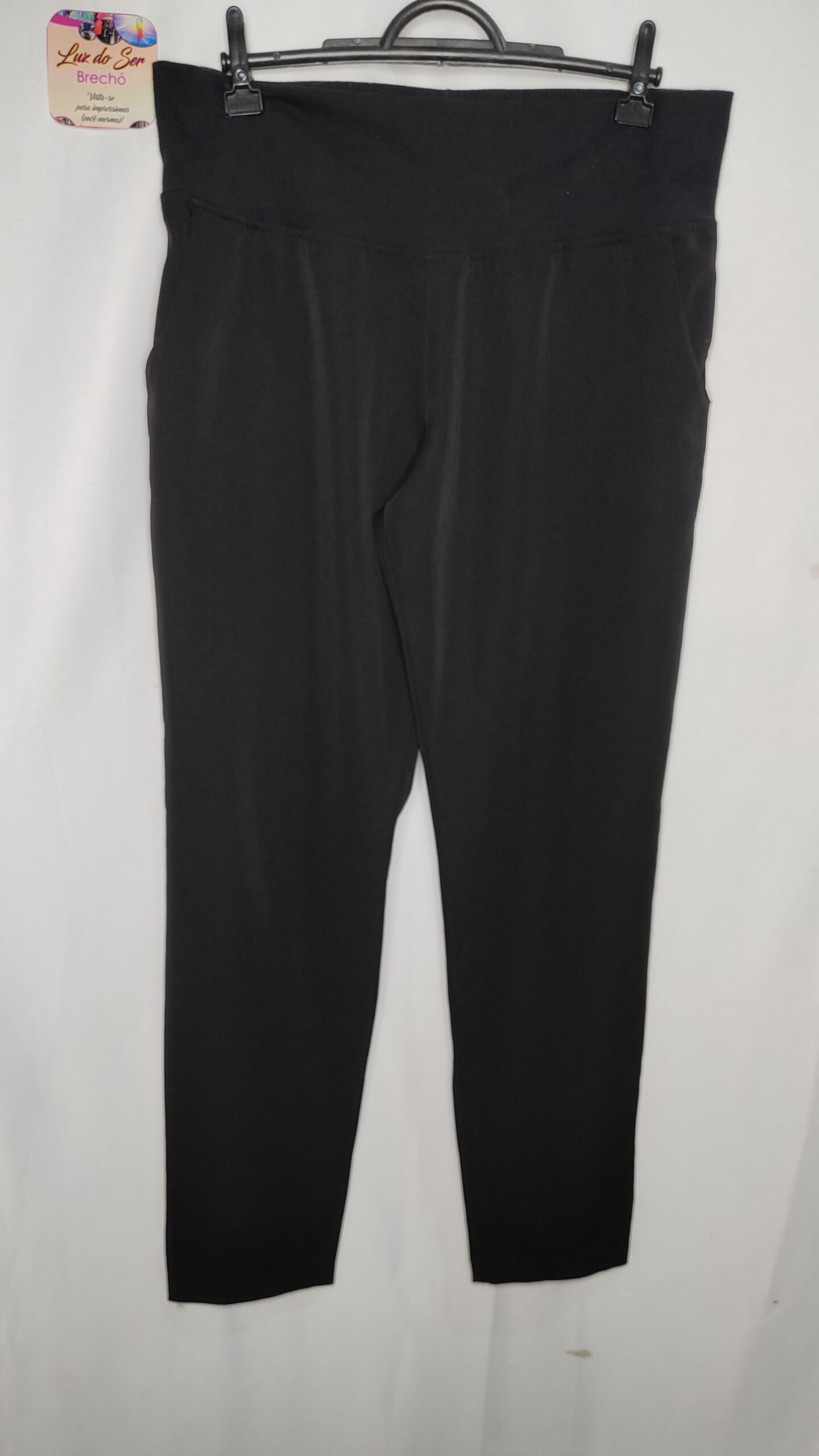 Calça Social Feminina. Tam G