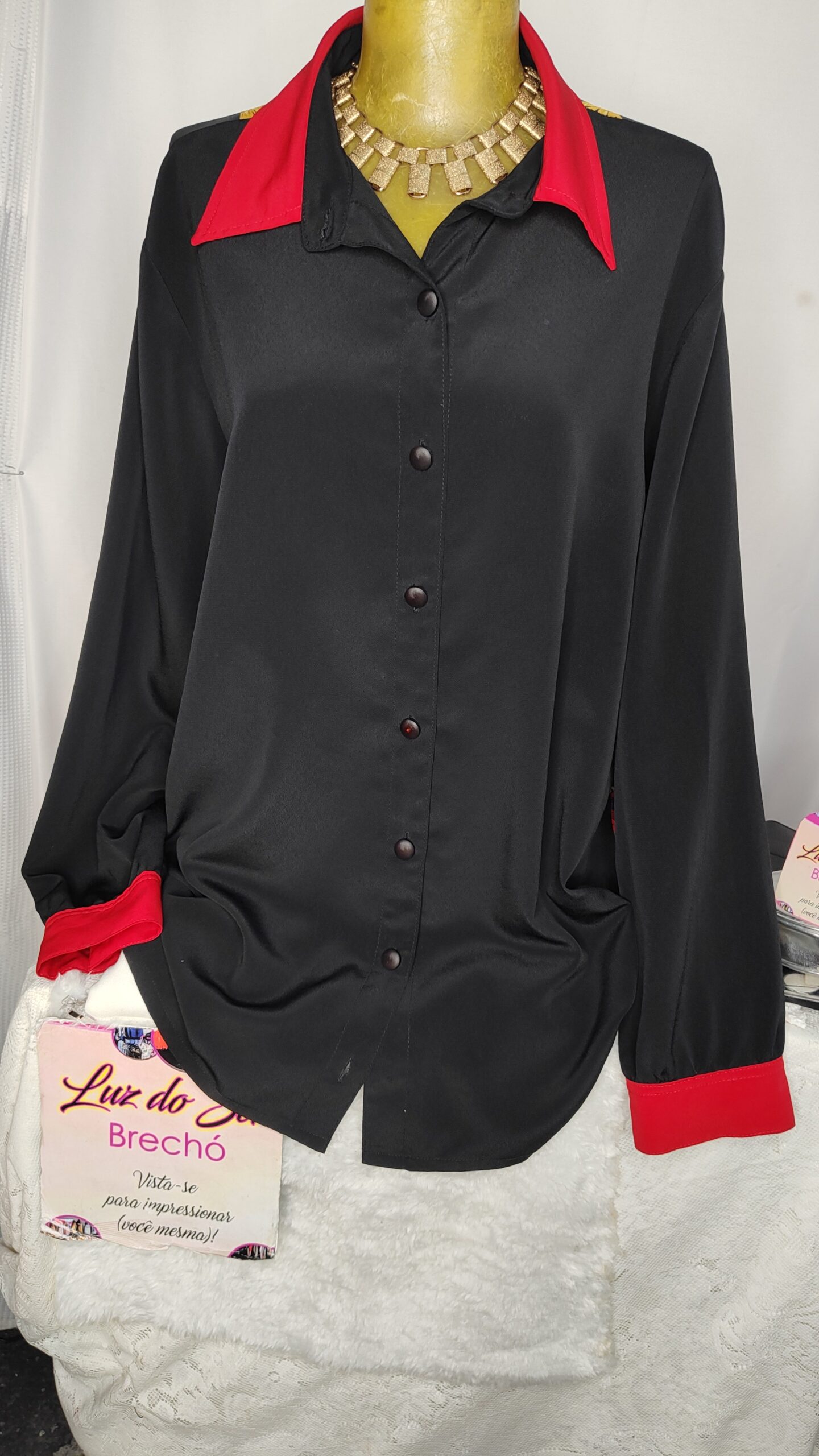 Camisa Social Feminina. Tam G
