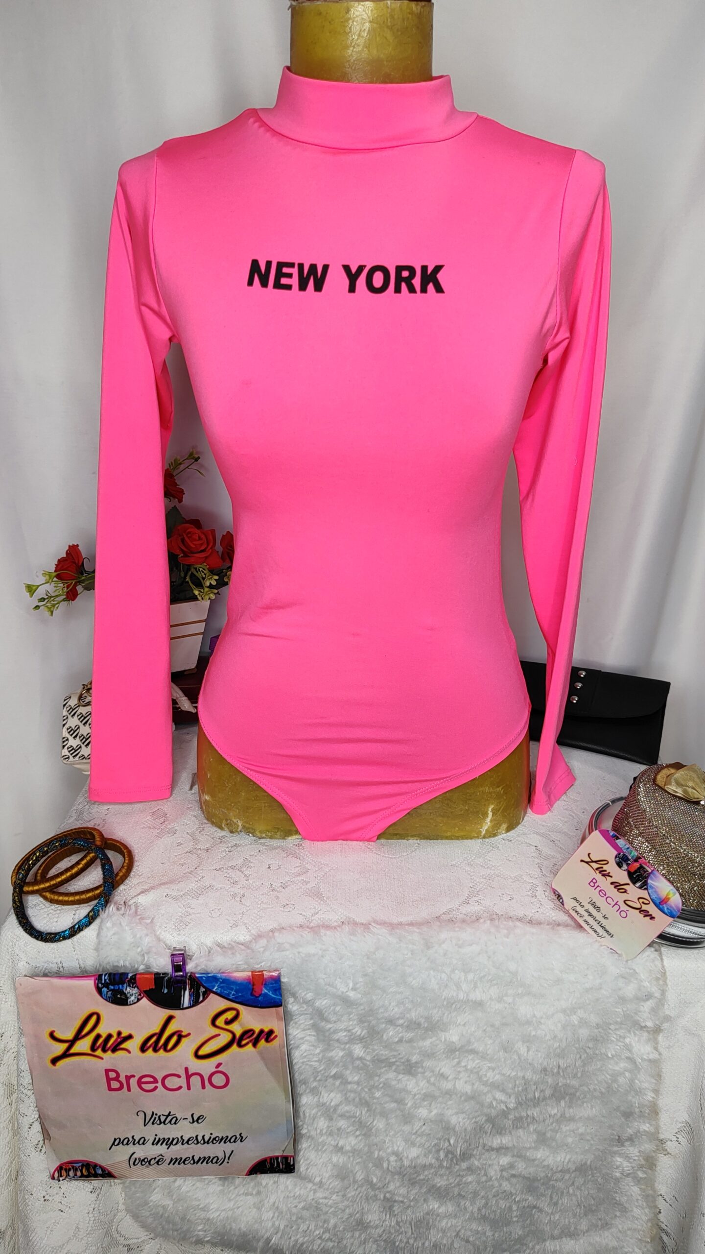 Body Manga longa. Rosa Neon. Tam P/M