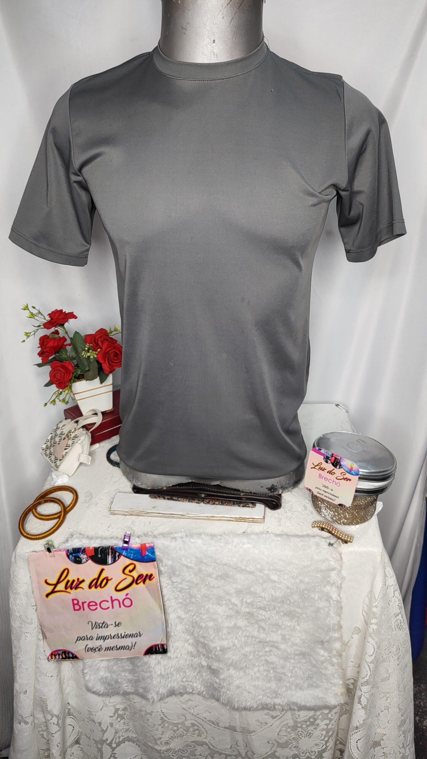 Camiseta Masculina. Tecido de Time. Tam M