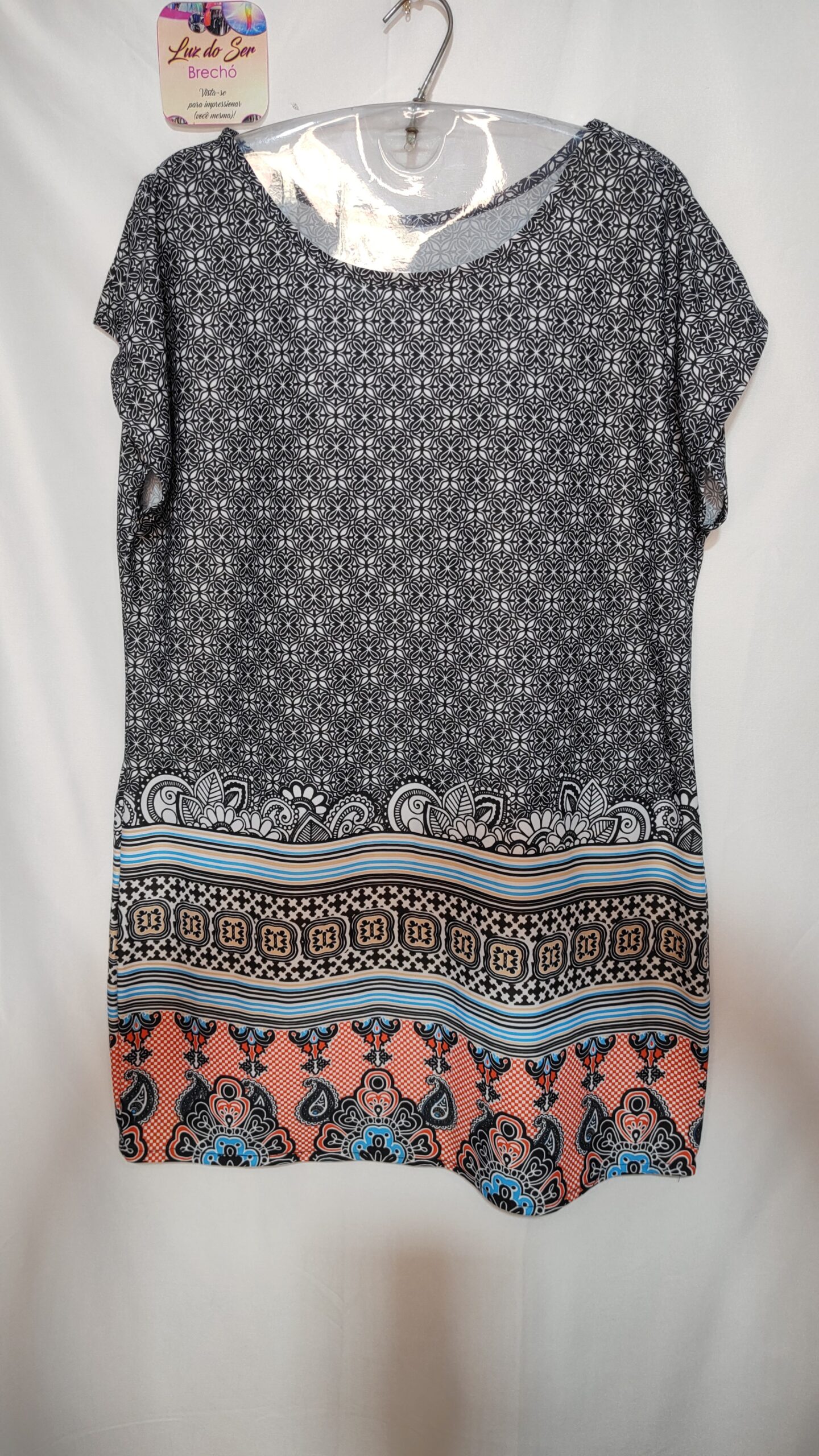 Vestido. Tecido Elanca. Novo.  Tam G